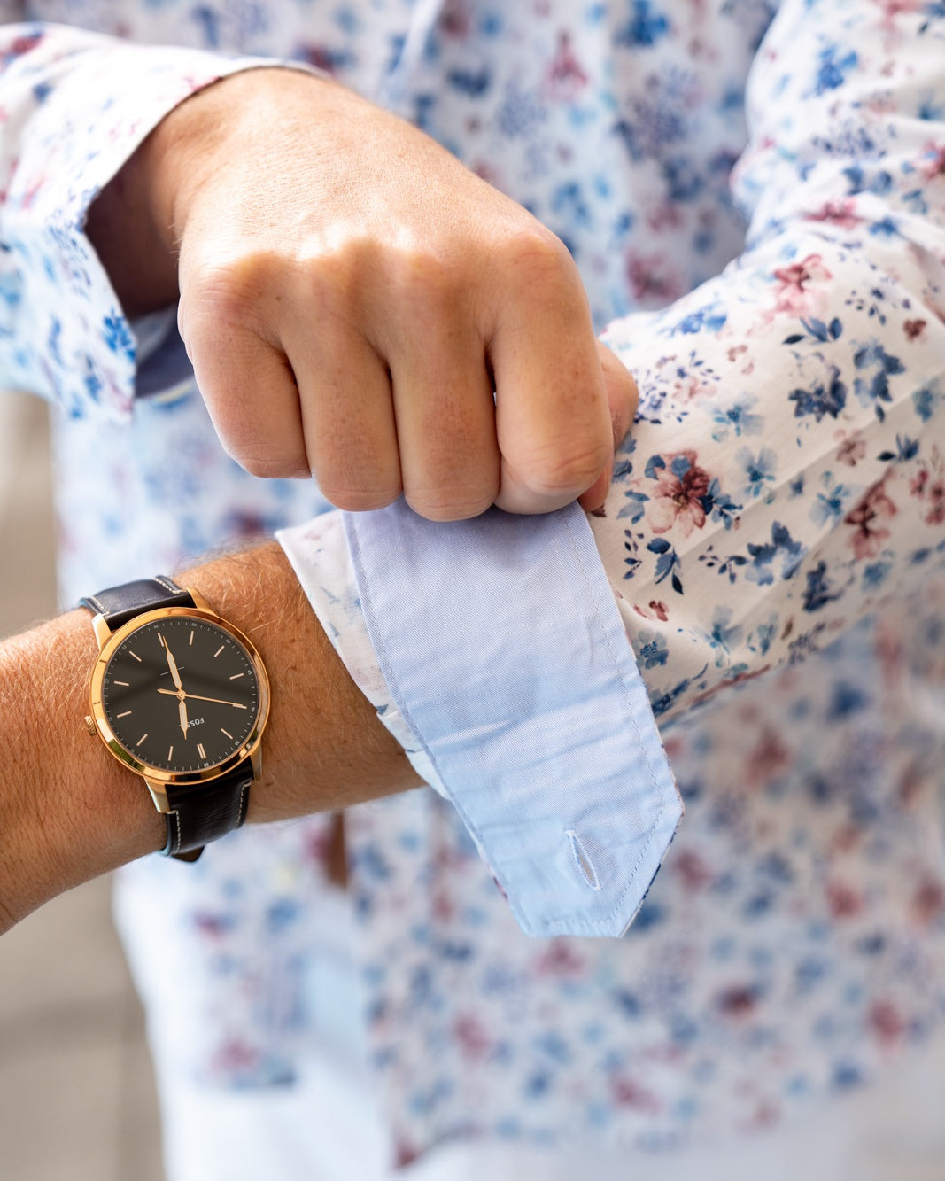 Casual shirt with floral print in pink (Art. 2503-C)