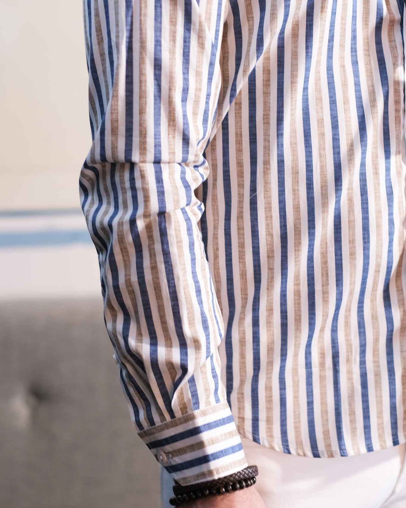 Chemise contre-rayon avec des rayures en beige / bleu (art. 2242-c)