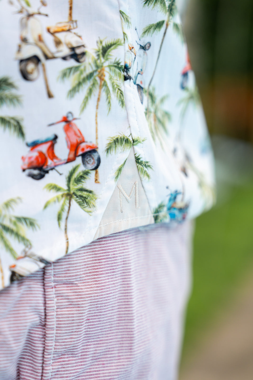 Casual shirt with moped &amp; palm tree print (Art. 2531-C-KA)