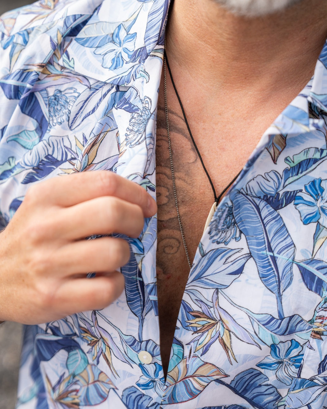 Hawaii-Hemd mit Blumenprint in Blau (Art. 2542-BS)