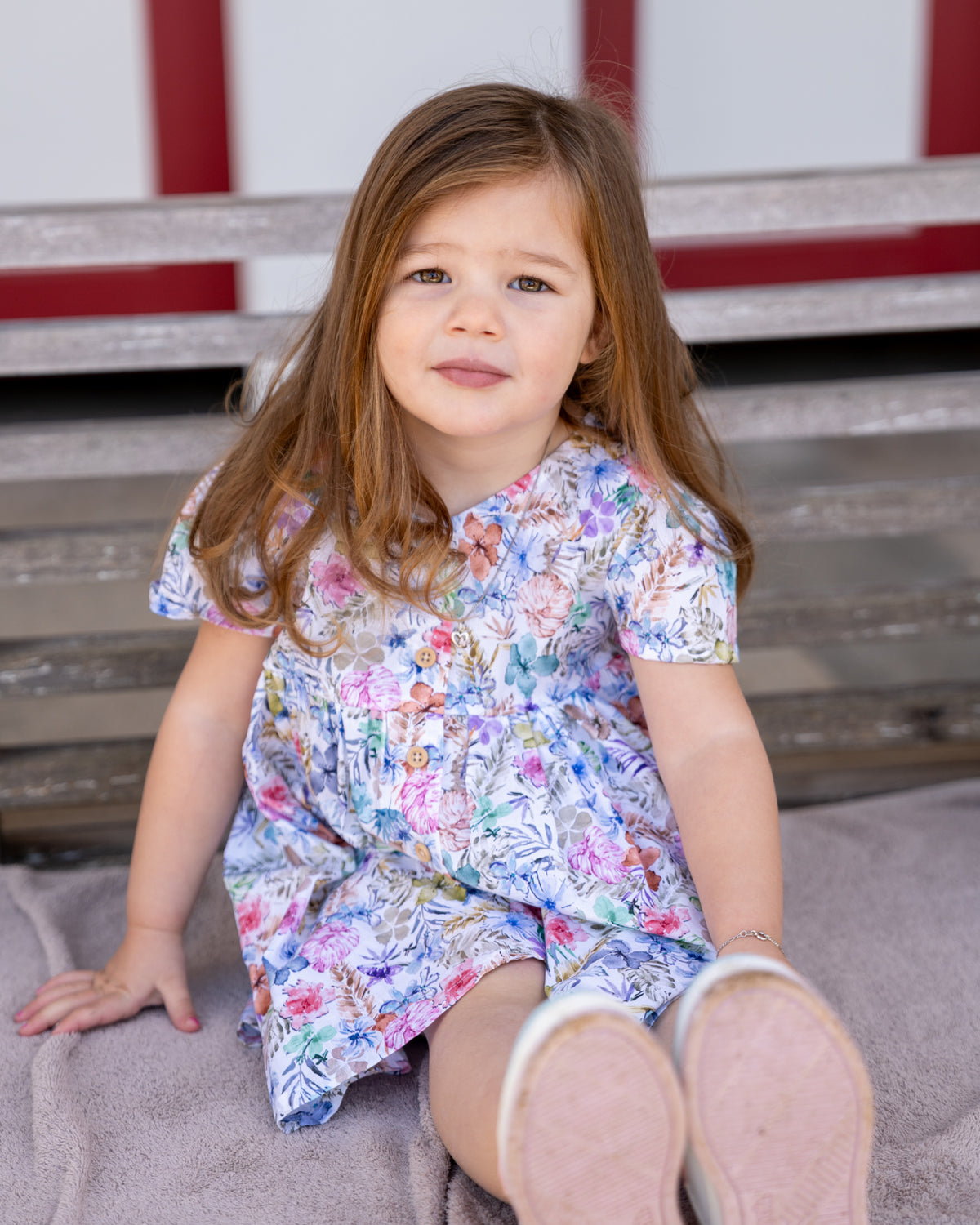 Kinderkleid LAHELA mit farbigem Blumen-Print (2301K-L)