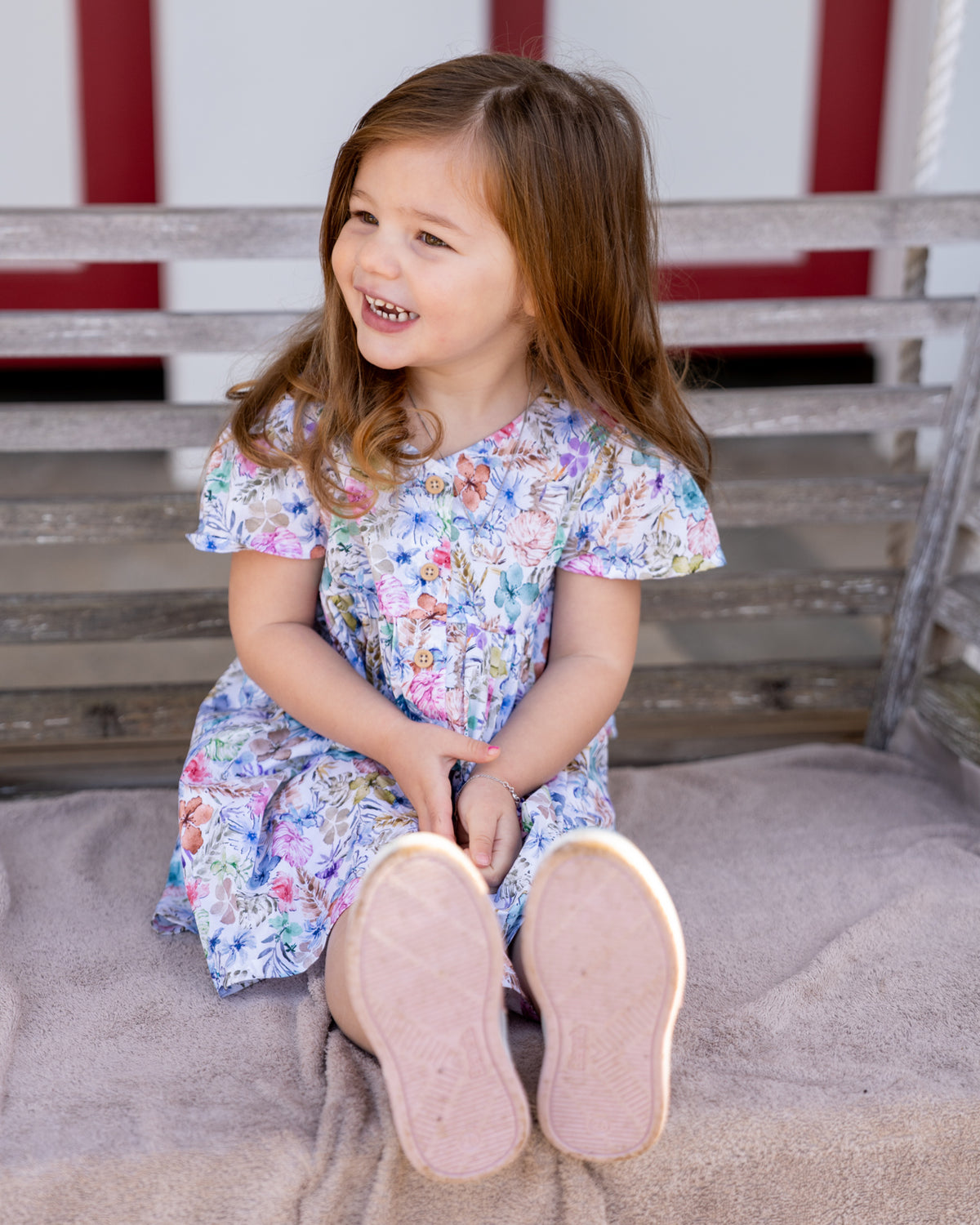 Kinderkleid LAHELA mit farbigem Blumen-Print (2301K-L)
