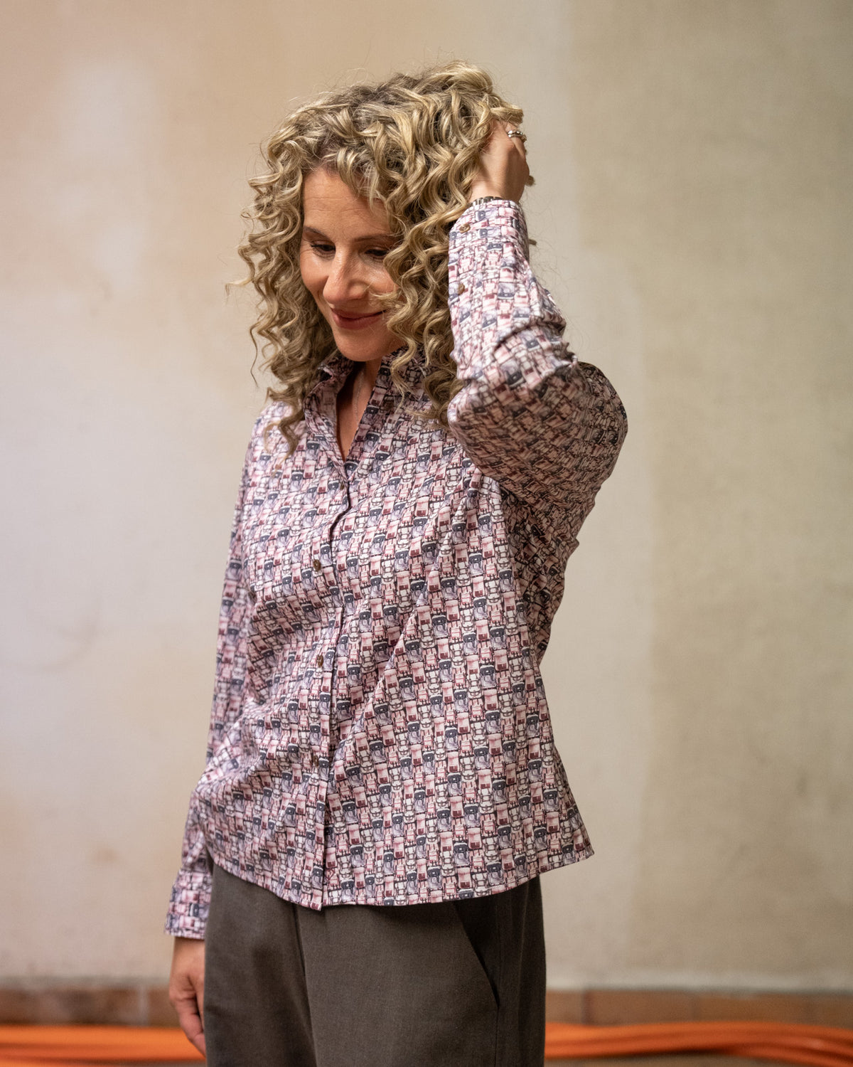 Boxy Bluse GABRIELLE mit Rucksack Print (2544D-G)