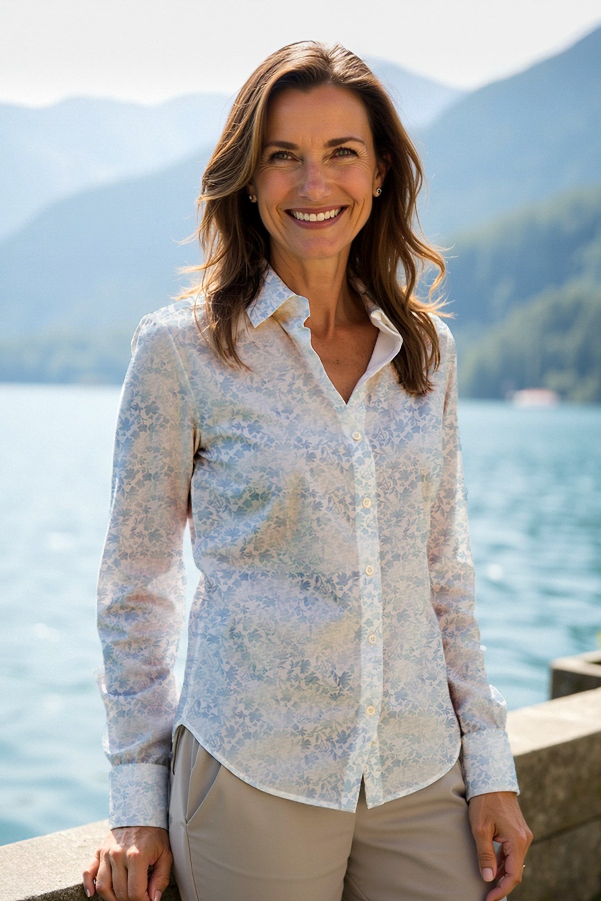 Stretch-Bluse SOPHIE mit Blumenprint in Blau (Art. 2111D-S)