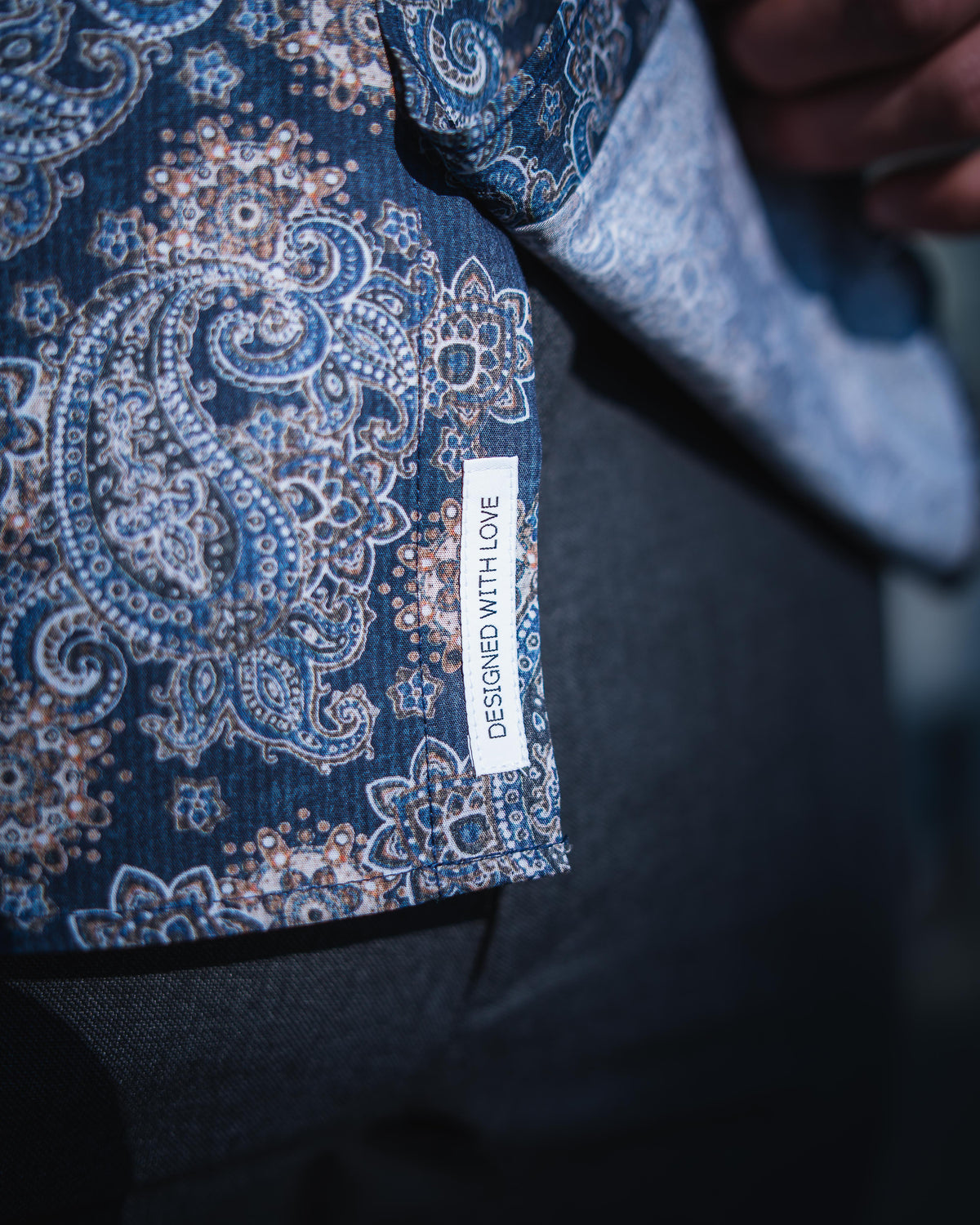 Freizeithemd mit Paisleymuster in Blau (Art. 2715-C)