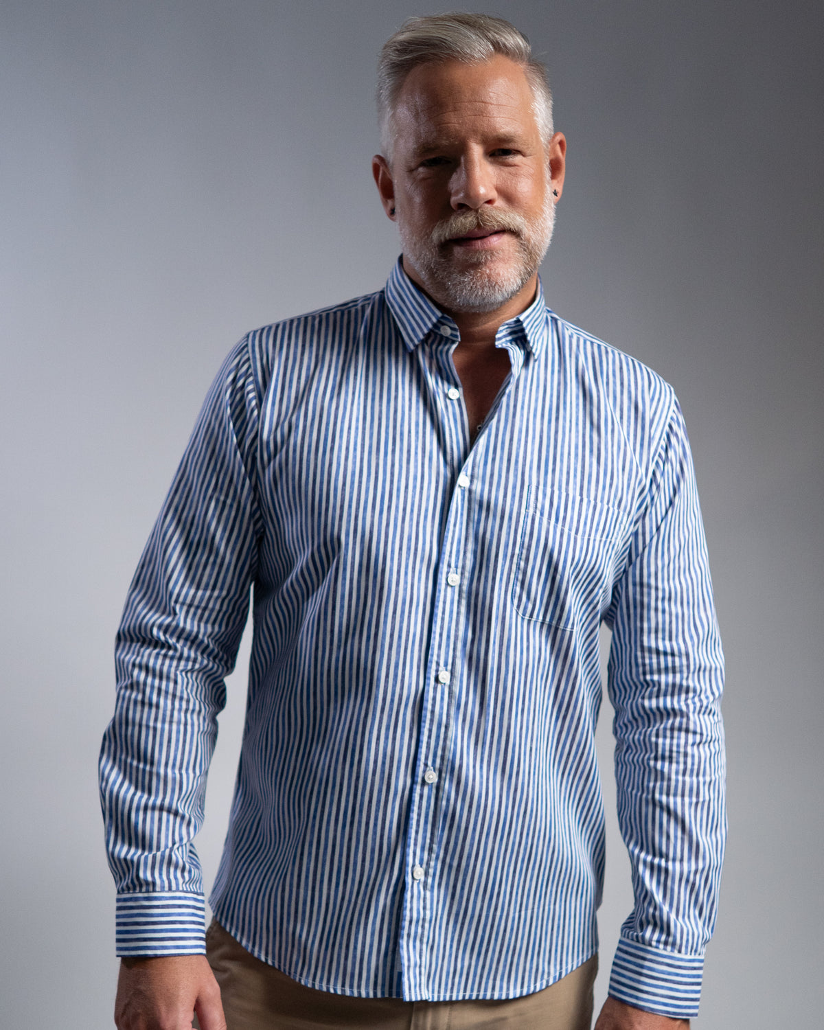 Freizeithemd mit Streifen in Blau (Art. 2555-C)