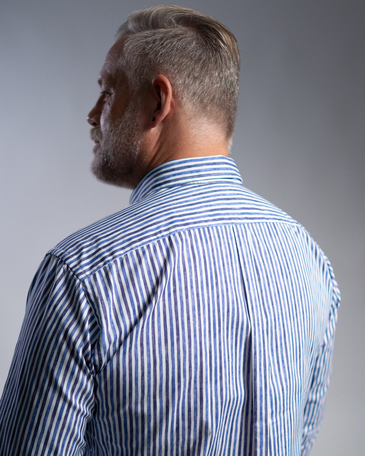 Freizeithemd mit Streifen in Blau (Art. 2555-C)