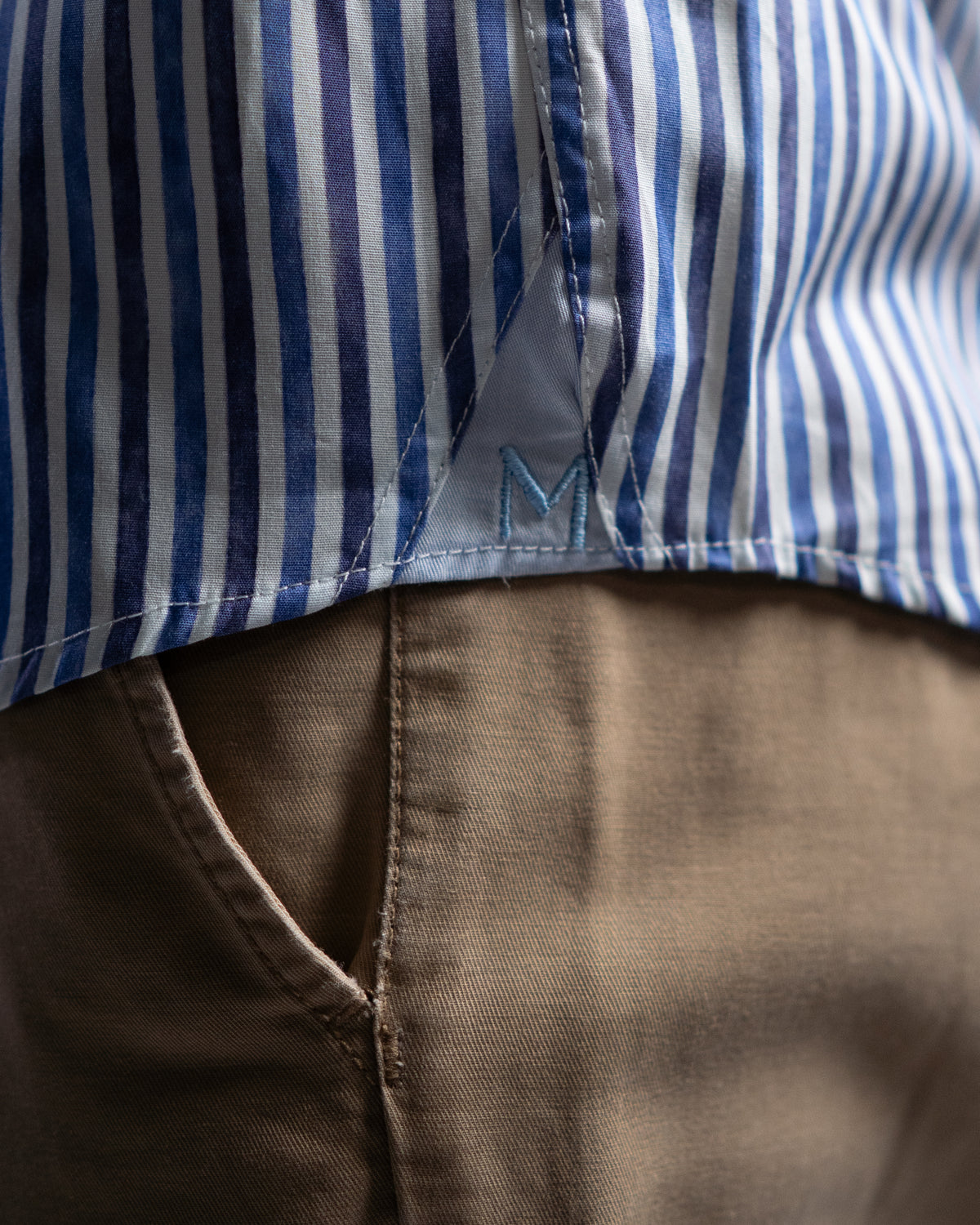 Freizeithemd mit Streifen in Blau (Art. 2555-C)