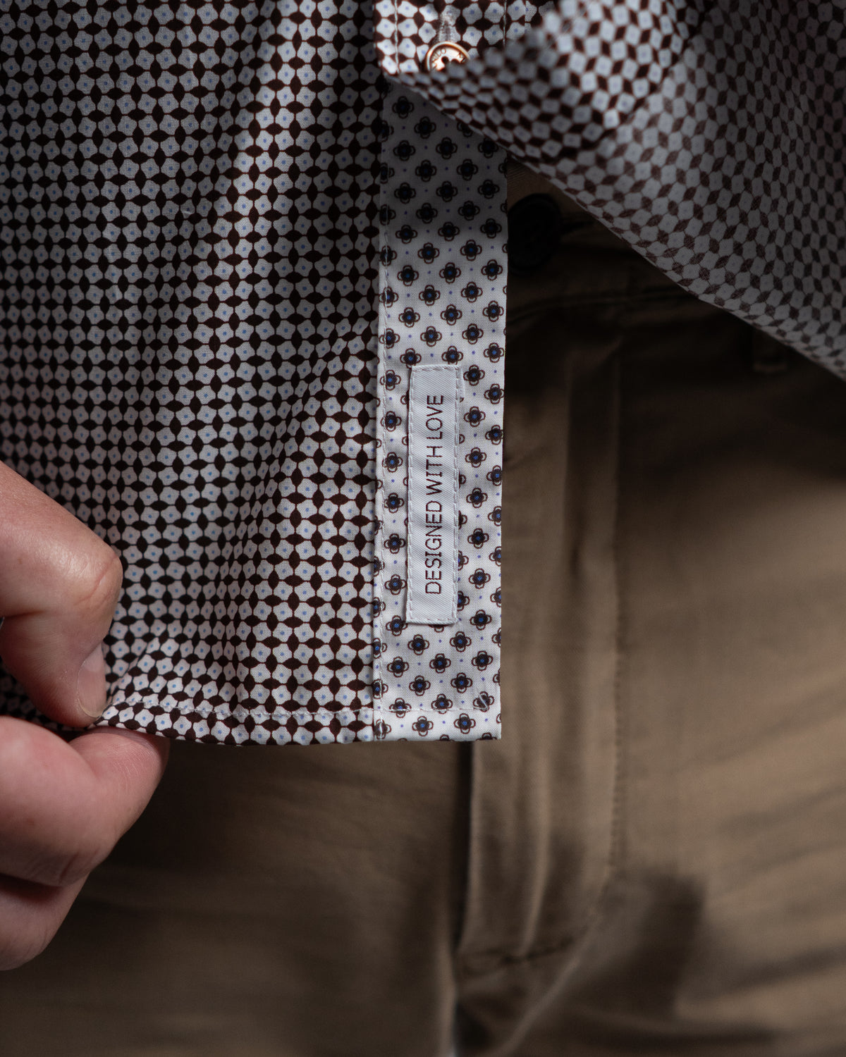 Casual shirt with minimal print brown (Art. 2419-C)