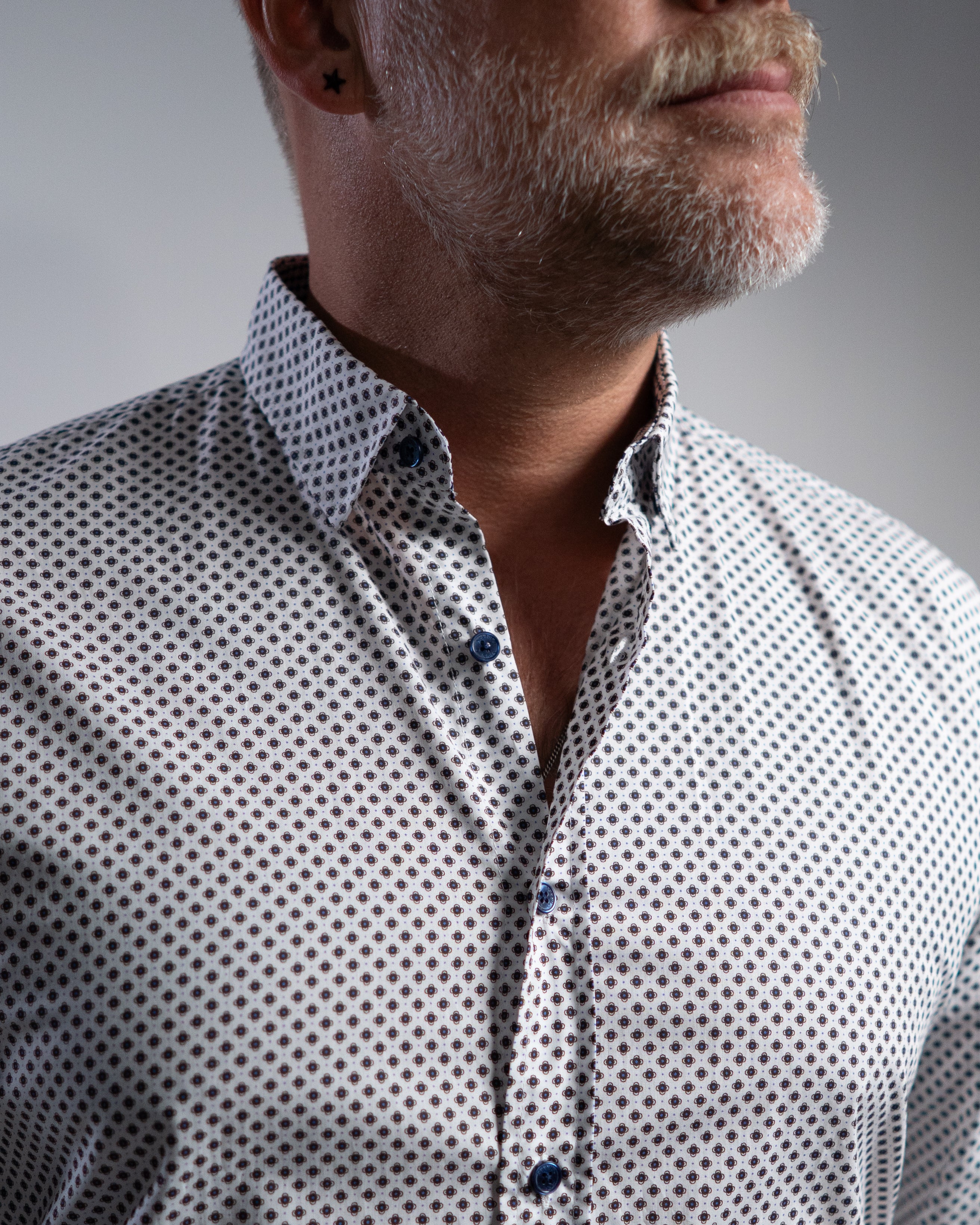 Freizeithemd mit Minimalprint Braun/Blau (Art. 2417-C)