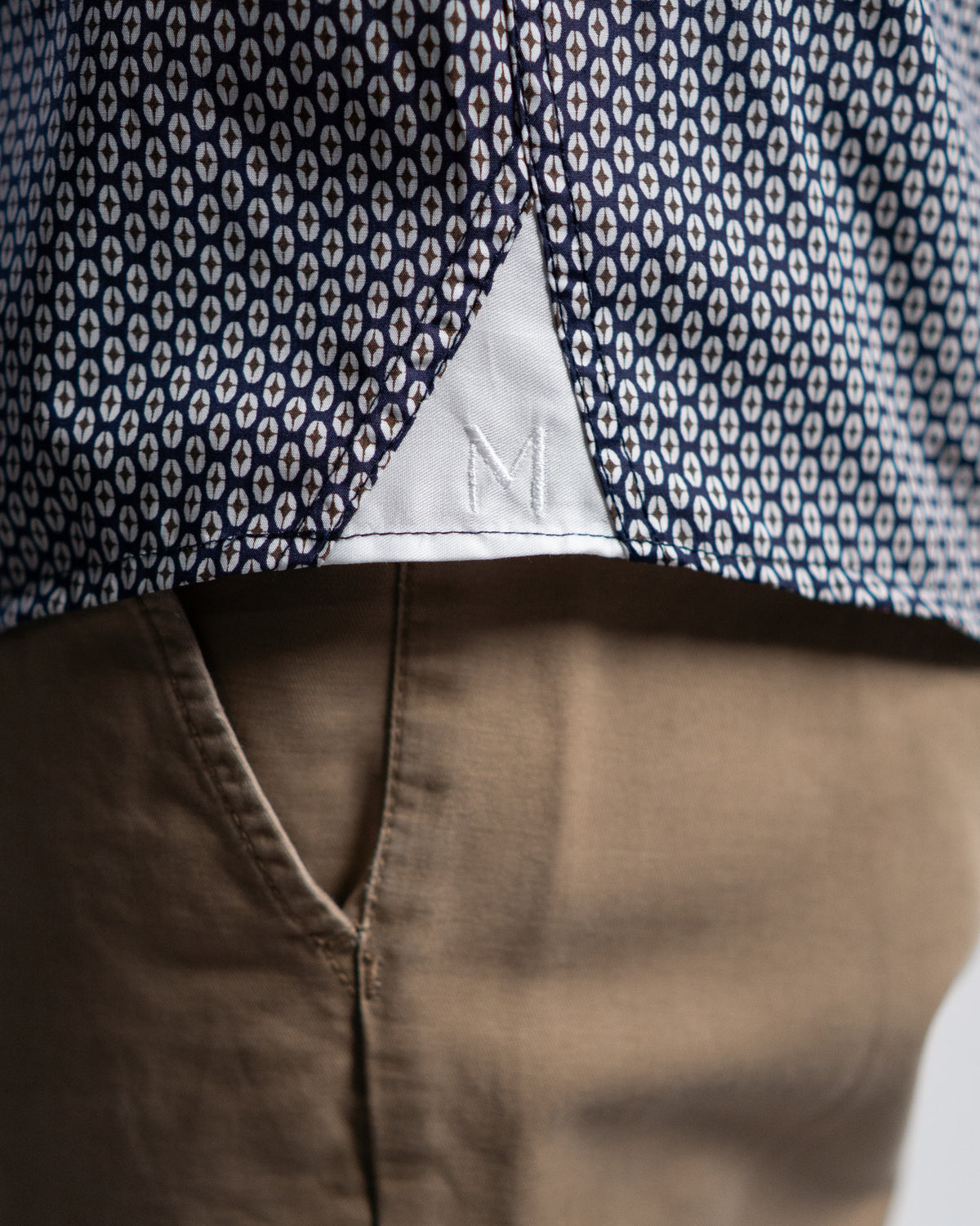 Freizeithemd mit Minimalprint Blau/Olive (Art. 2413-C)