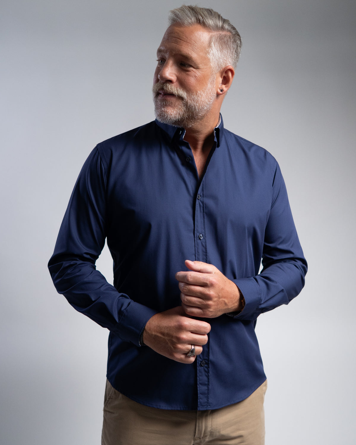 Bügelleichtes Freizeithemd mit Printmuster in Kragen und Manschette in Dunkelblau (Art. 1013-C)