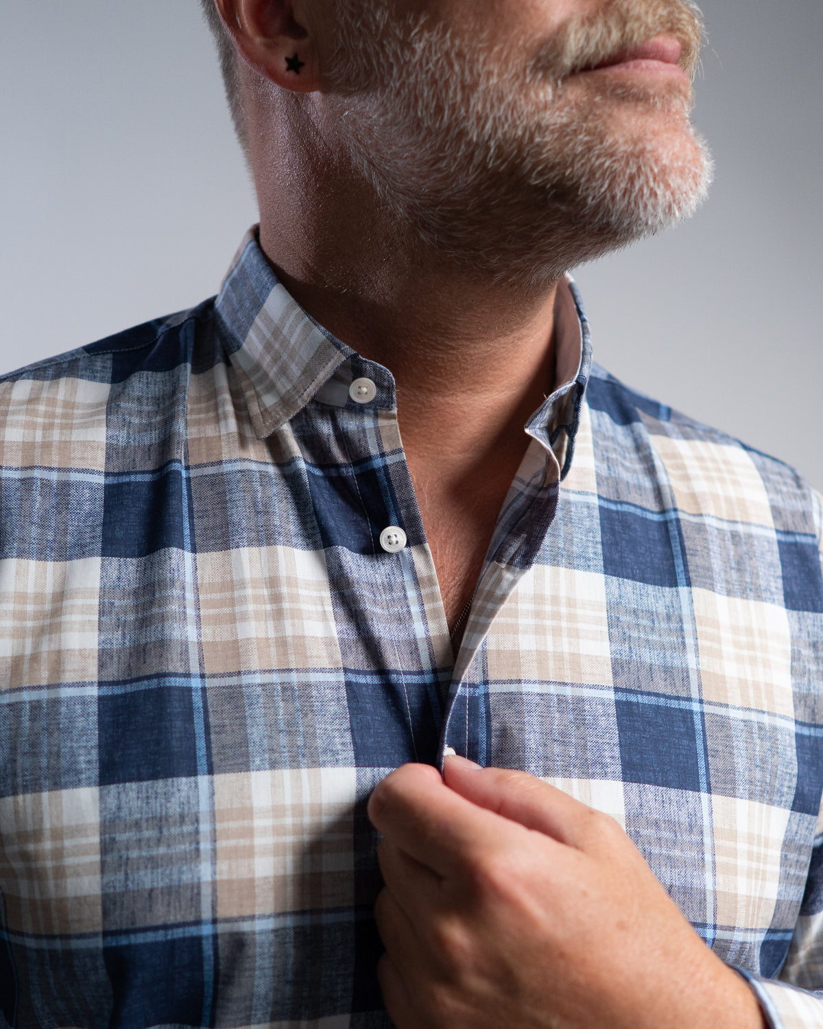 Freizeithemd mit Karomuster in Beige/Navy (Art. 2244-C)