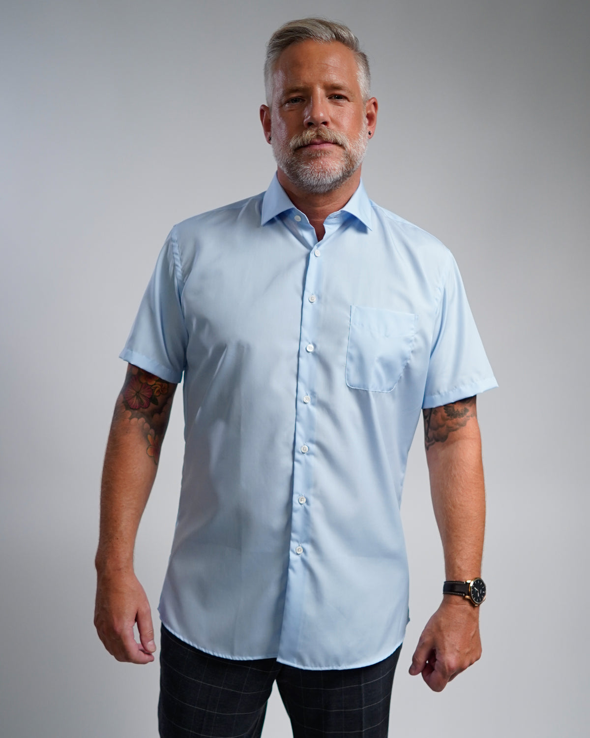 Bügelfreies Businesshemd Hellblau Modern Fit (gerade geschnitten / Art. 1002-M-KA)