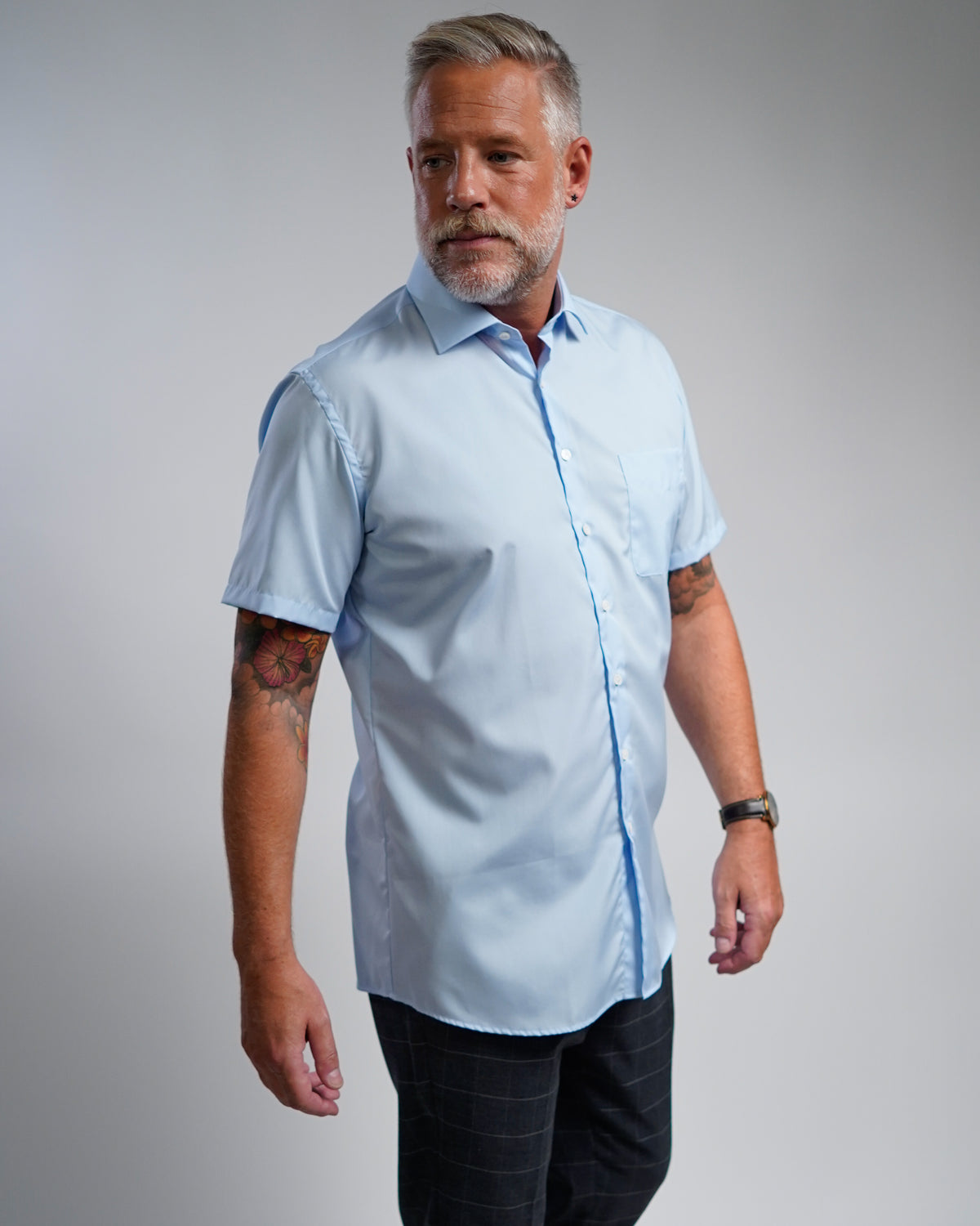 Bügelfreies Businesshemd Hellblau Modern Fit (gerade geschnitten / Art. 1002-M-KA)