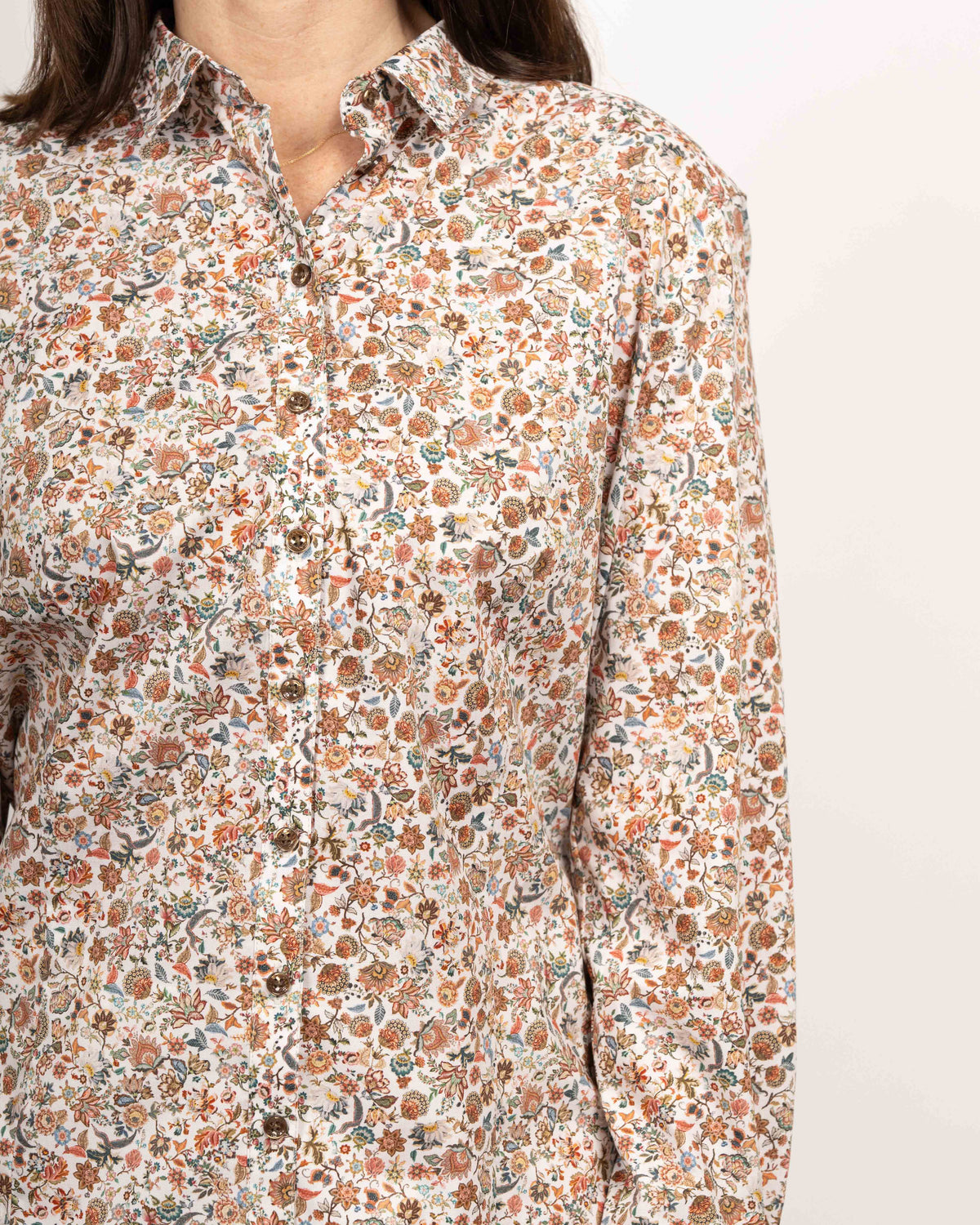 Stretch-Bluse SOPHIE mit Blumenprint in Off-White (Art. 2222D-S)