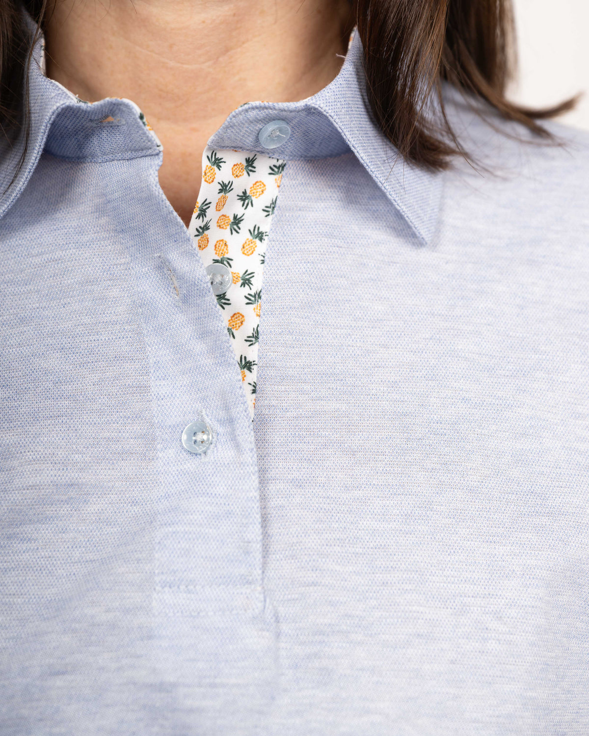 Poloshirt LOUISE in Blau mit Kontrast in Kragen und bei Knopfleiste (2394D-L-KA)