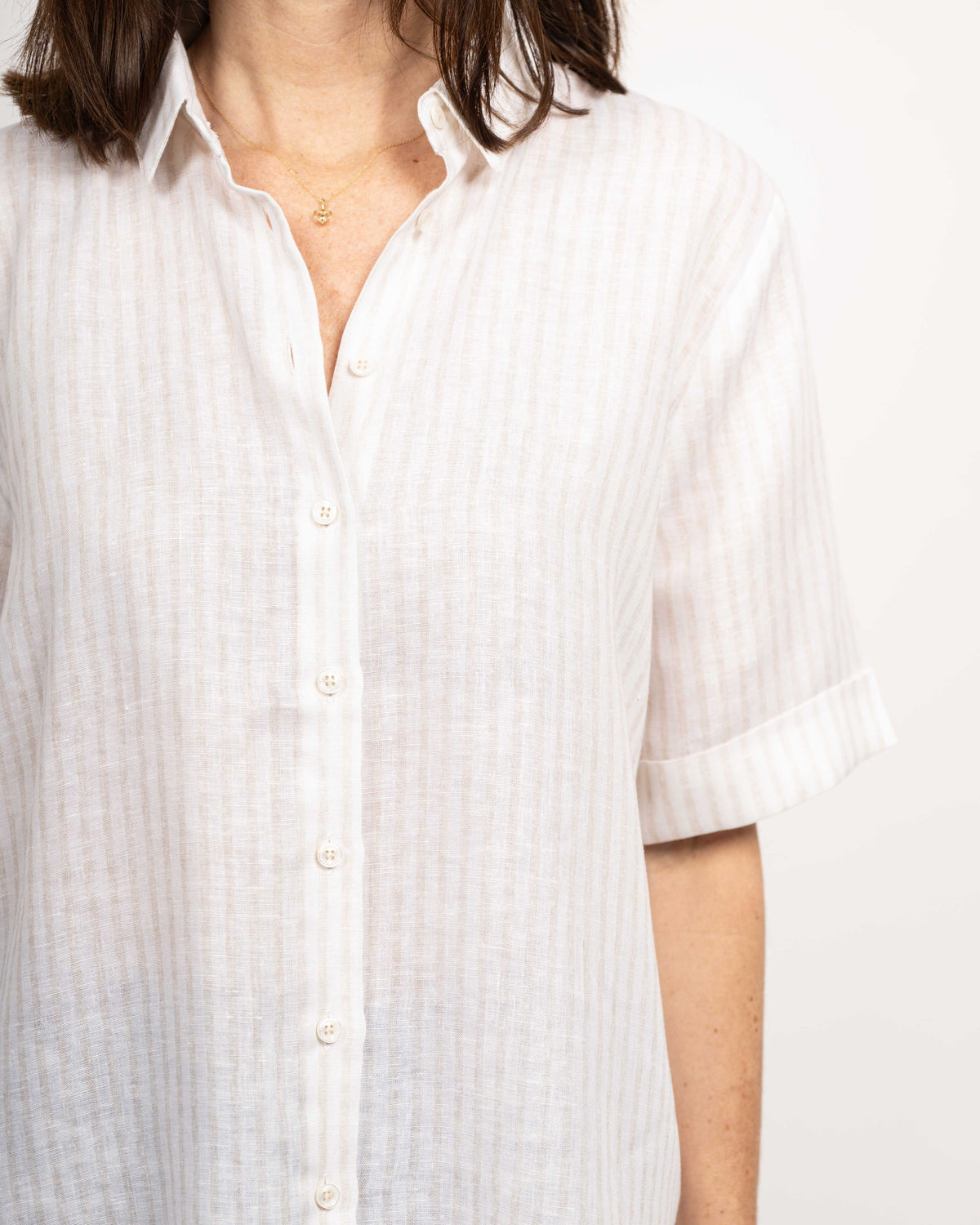 MARIE oversized short-sleeved blouse in linen with beige stripes (2378D-M)