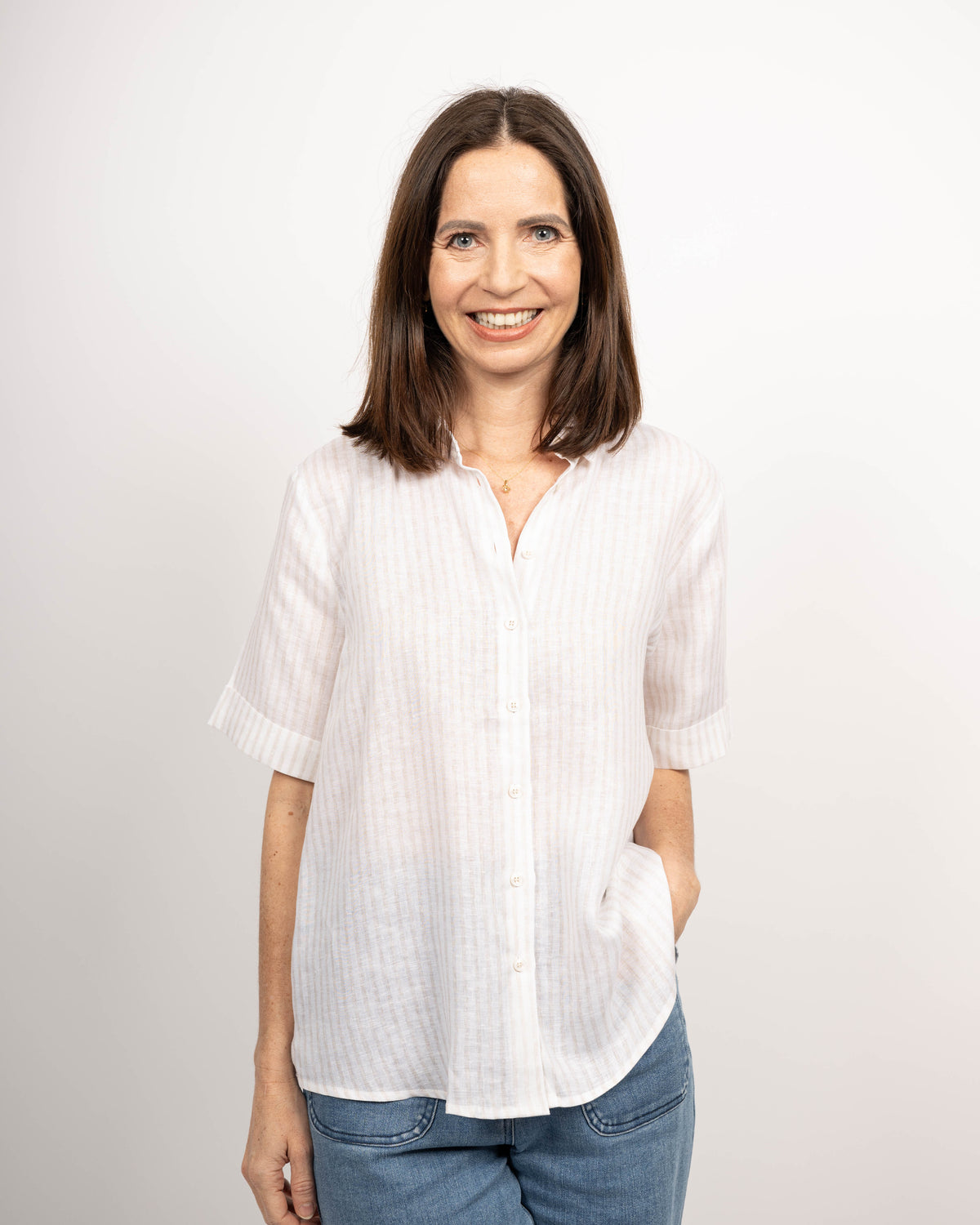 MARIE oversized short-sleeved blouse in linen with beige stripes (2378D-M)