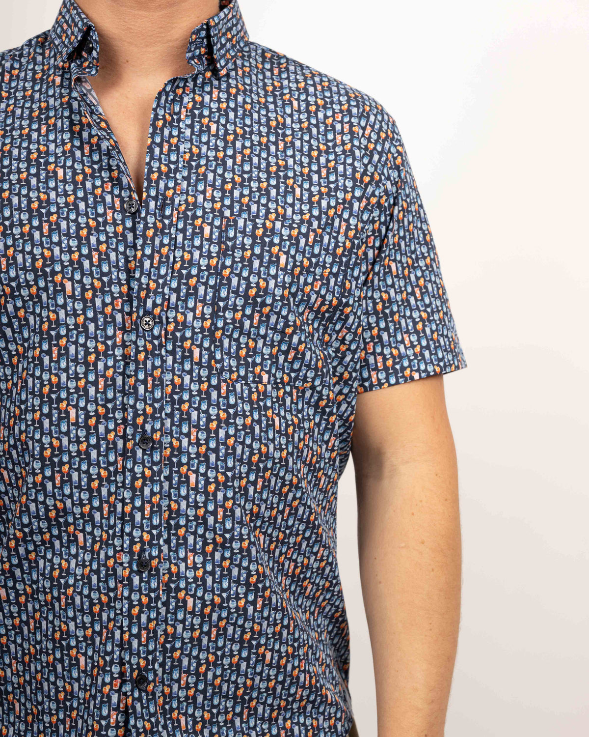 Freizeithemd Kurzarm mit Cocktail-Print in Dunkelblau (2843-C-KA)