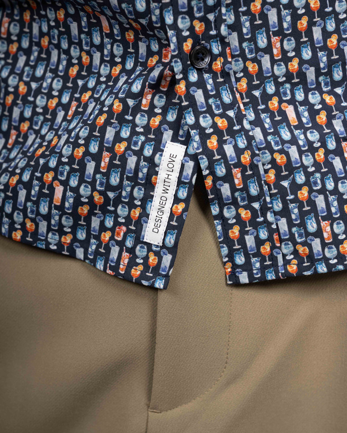 Freizeithemd Kurzarm mit Cocktail-Print in Dunkelblau (2843-C-KA)