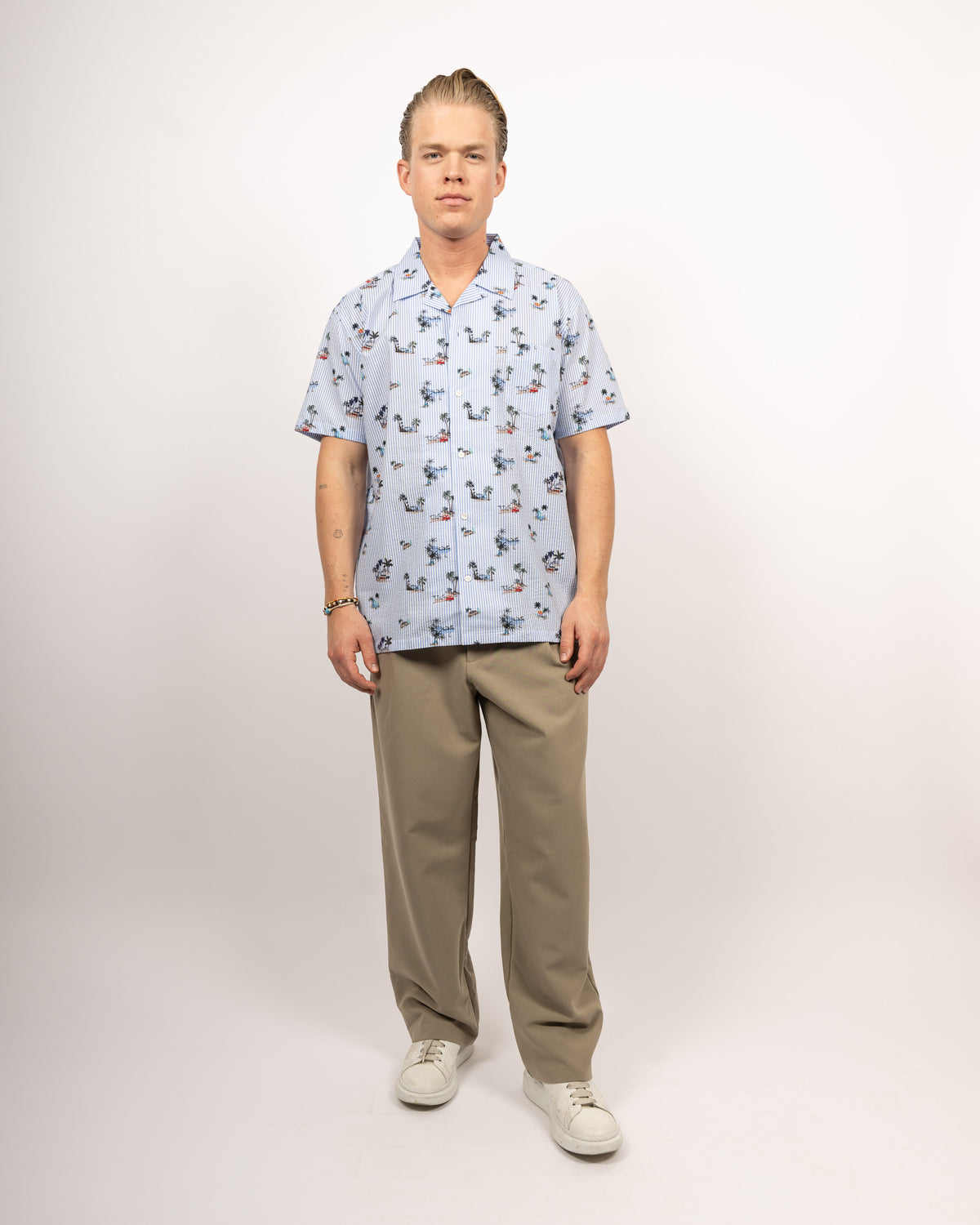 Chemise hawaïenne avec imprimé plage en bleu (art. 2547-BS)