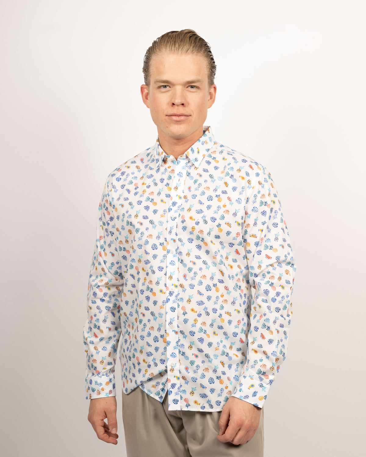 Freizeithemd mit sommerlichem Printmuster (Art. 2223-C)