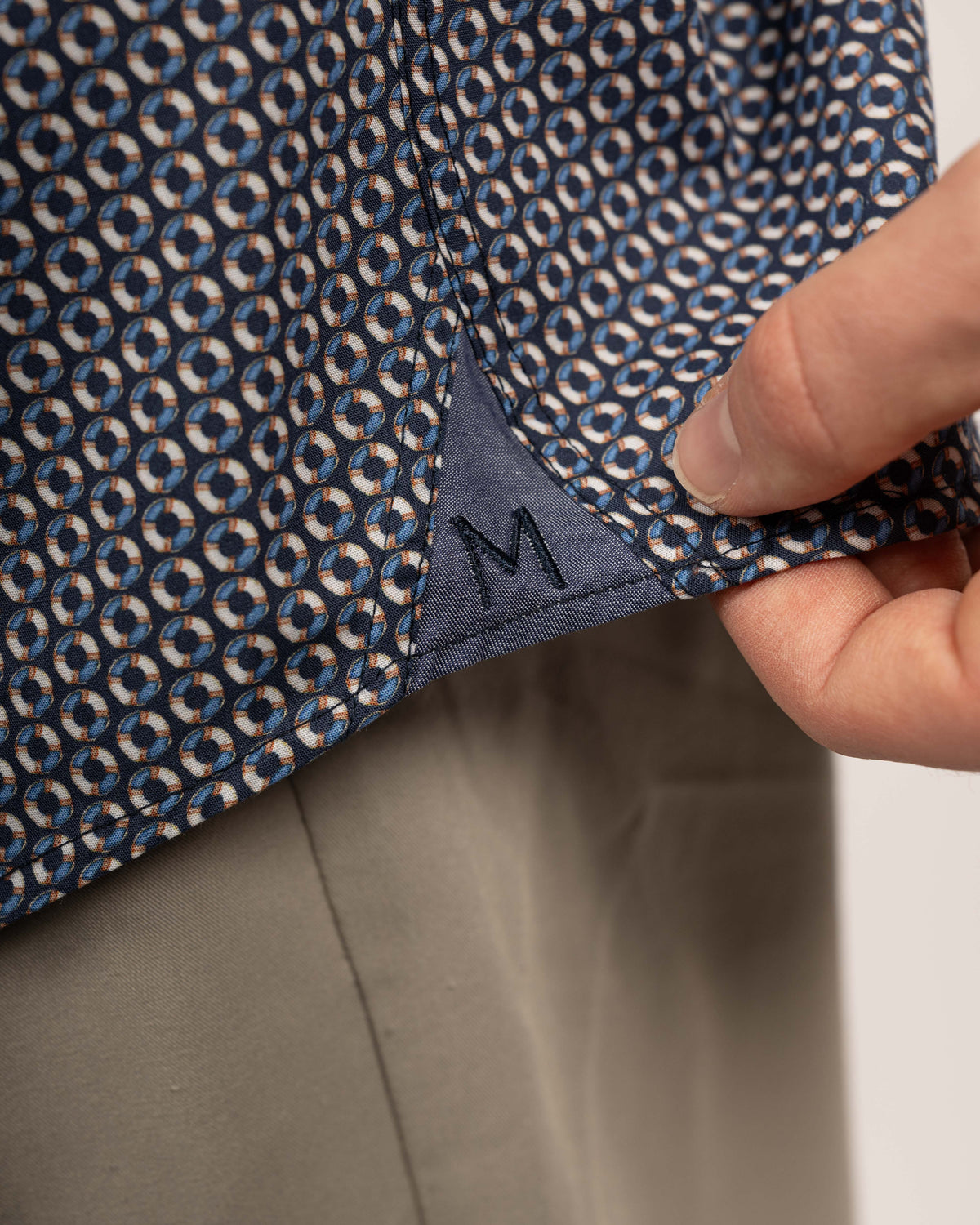 Freizeithemd mit Rettungsringe-Print in Blau (Art. 2534-C)