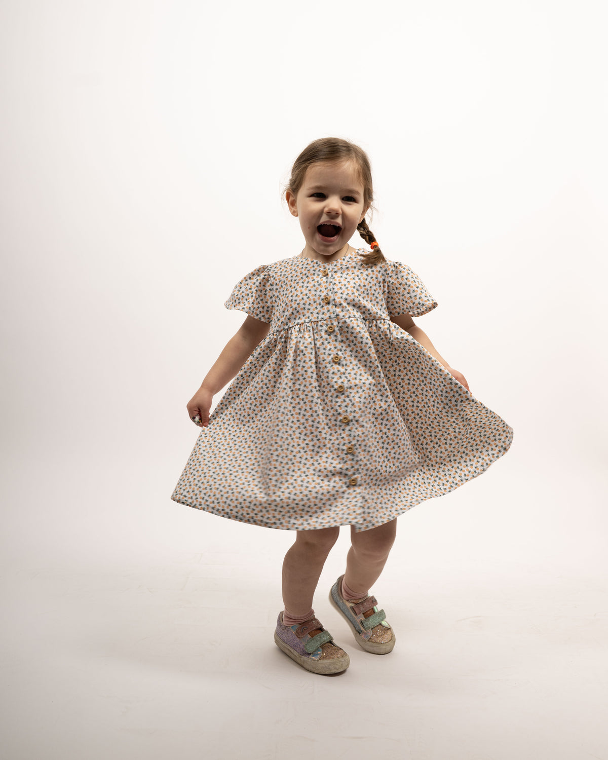 Robe pour enfants LAHELA avec imprimé ananas (2332K-L)