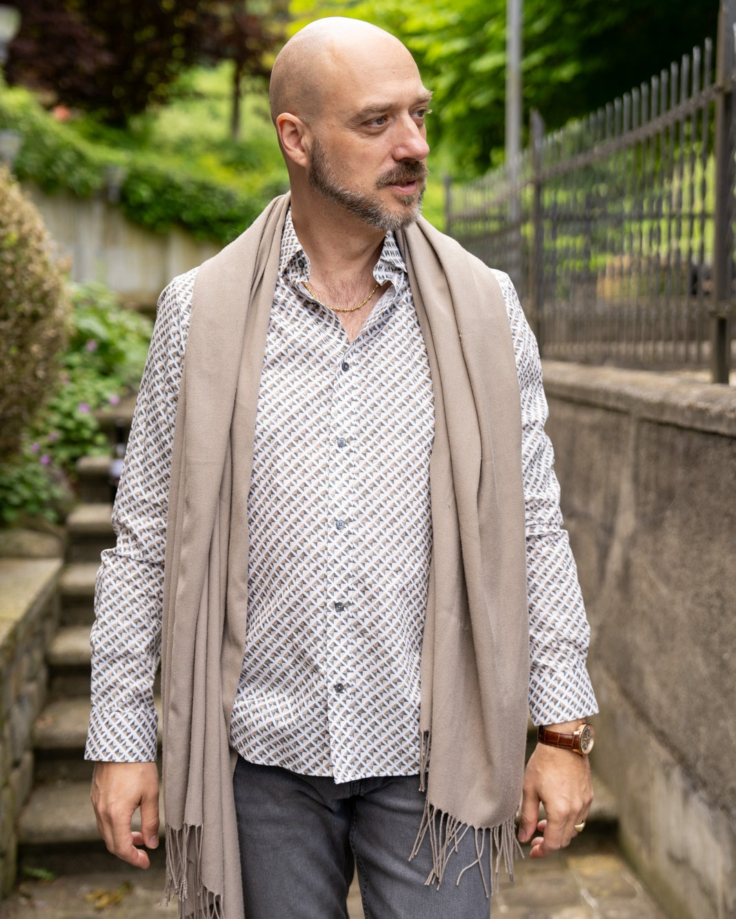 Freizeithemd mit Grafikprint Beige (Art. 2323-C)