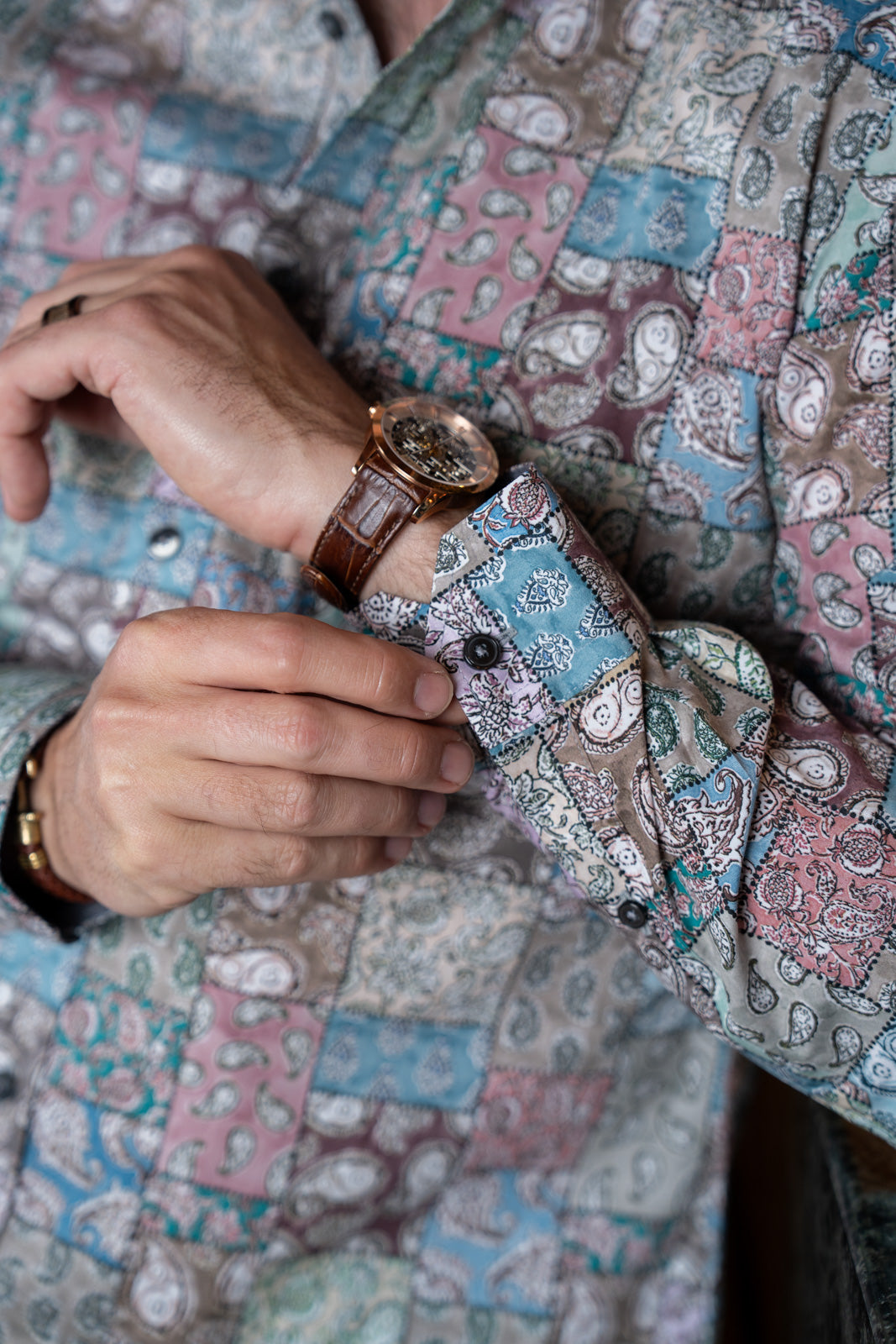 Casual shirt with paisley pattern (Art. 2343-C)