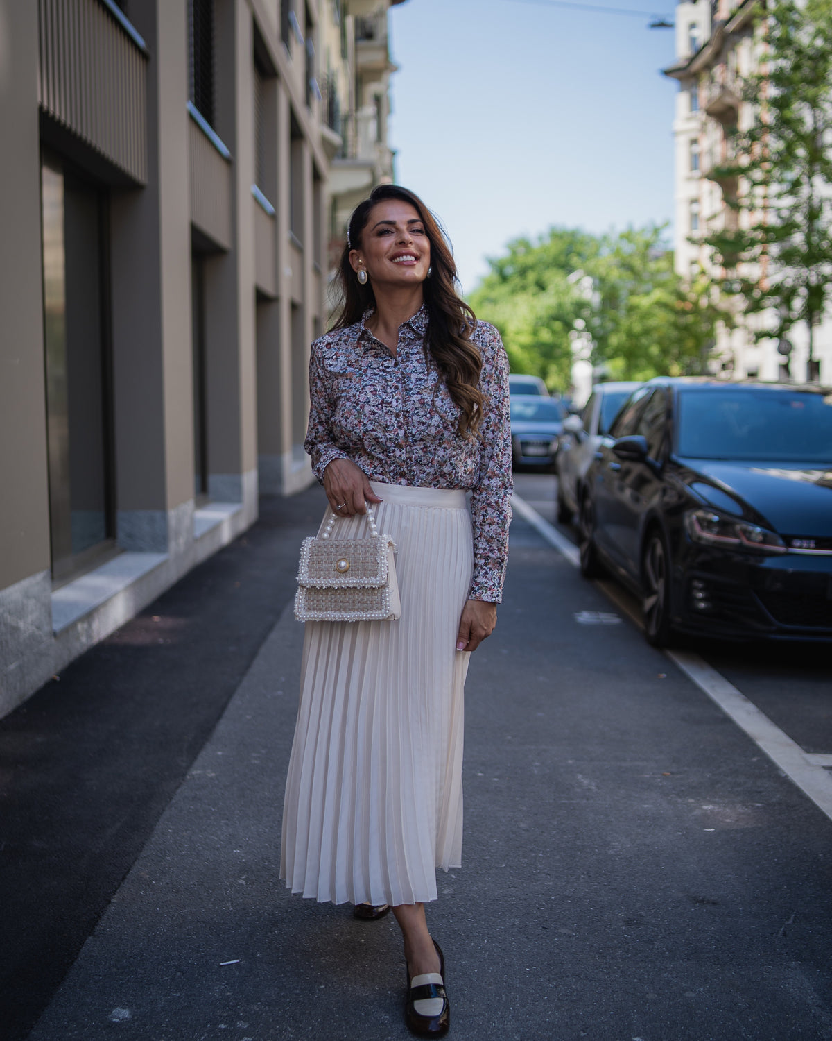 Stretch-Bluse SOPHIE mit Rüschen und Blumenprint in Altrosa (Art. 2212D-S-R)